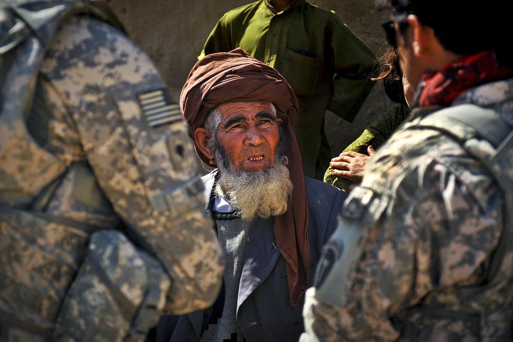 Military pressure and diplomacy move side by side