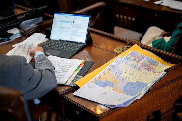 Republicans Rush to Redraw Congressional Districts Ahead of Midterms