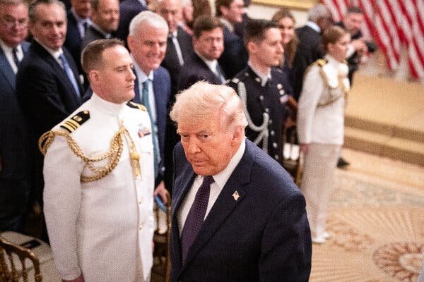 Trump Weighs New Military Strikes Against Iran as Talks Stall