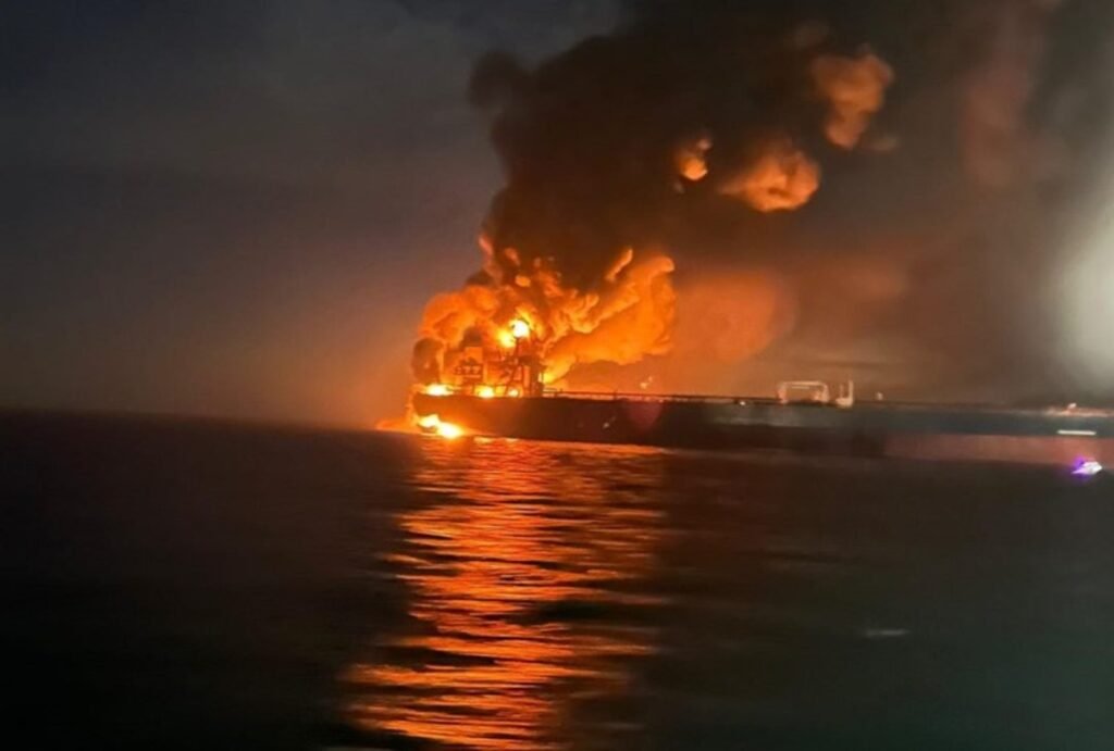 US  Launches Third Consecutive Night of Strikes on Iran as Trump Announces Hormuz Blockade