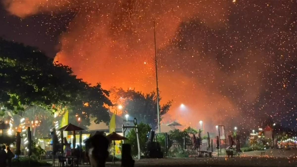 Australian Teen Injured in Fire at Bali Restaurant