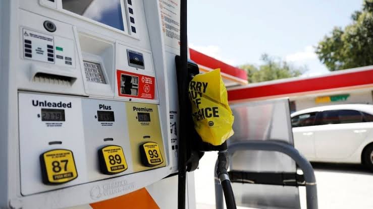 US Diesel Prices Hit Record $5.85 a Gallon as Iran War Disrupts Fuel Supplies
