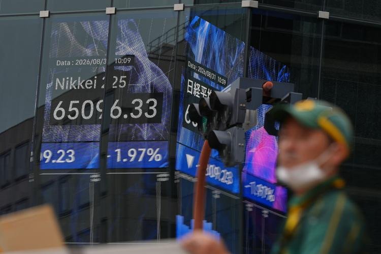 Wall Street Braces for Inflation Data as Oil Prices Add to Economic Pressure