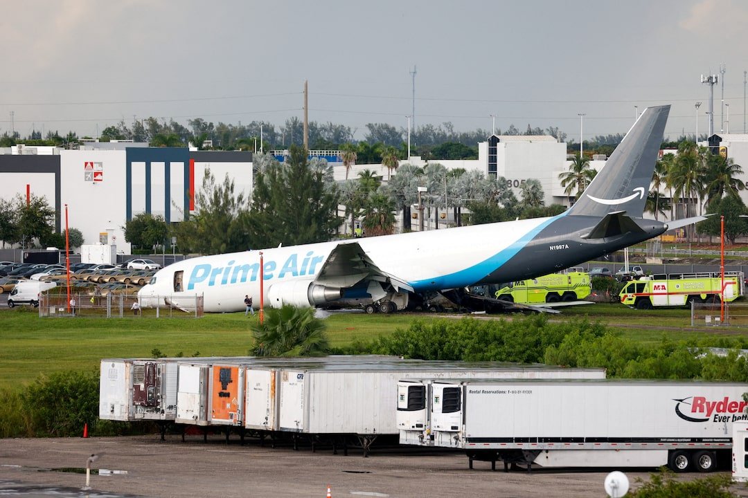 At Least 5 Killed As Amazon Prime Air Cargo Plane Crashes In Miami