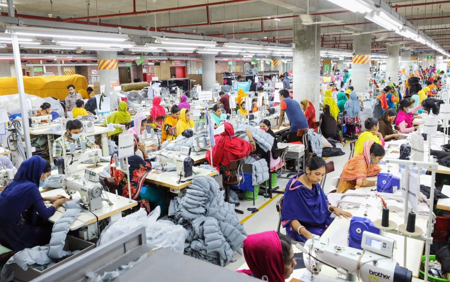Bangladesh Garment Exports to EU Fall 13.65% as China, Vietnam Gain Ground