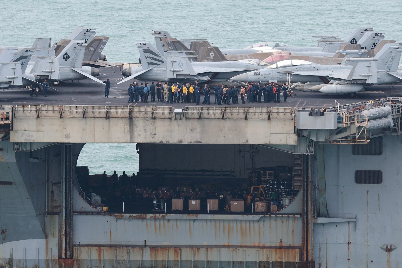 Eight Sailors Attempted Suicide During USS Abraham Lincoln Deployment