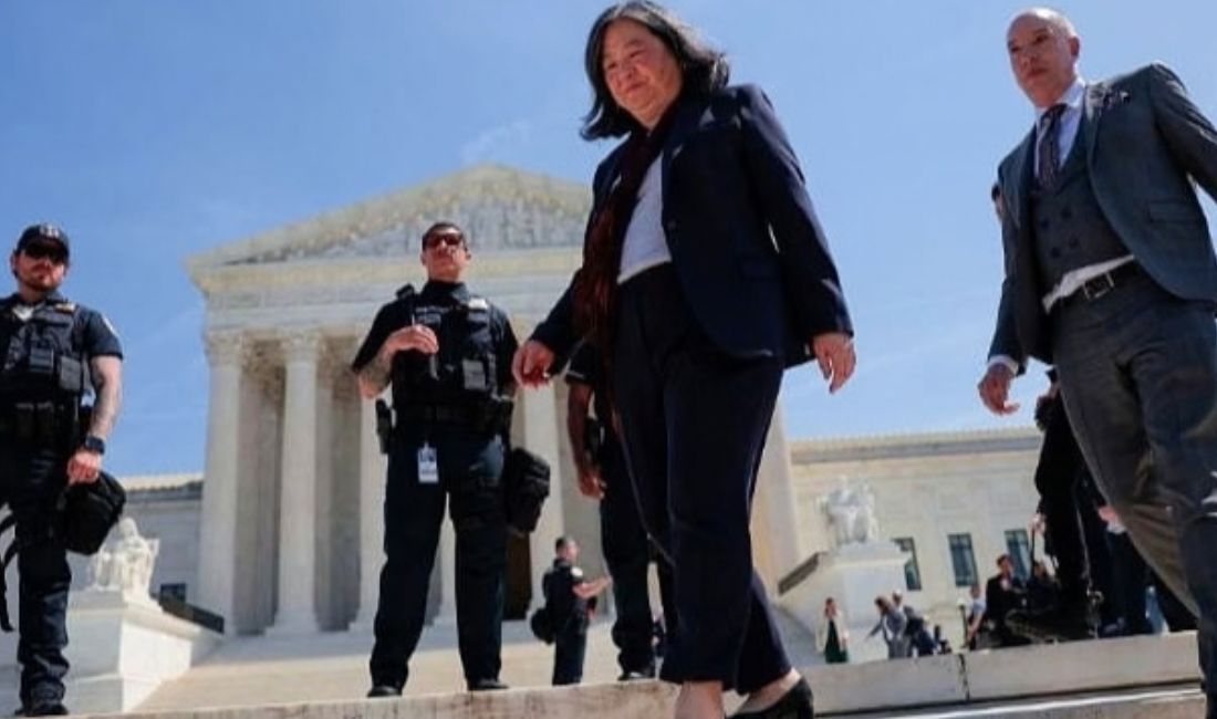 Supreme Court Faces Major Battles Over Immigration, Voting Rights and Gun Control