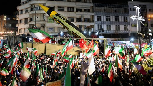 U.S. Strikes Paused as Iran Talks Resume; Strait of Hormuz Tensions Continue