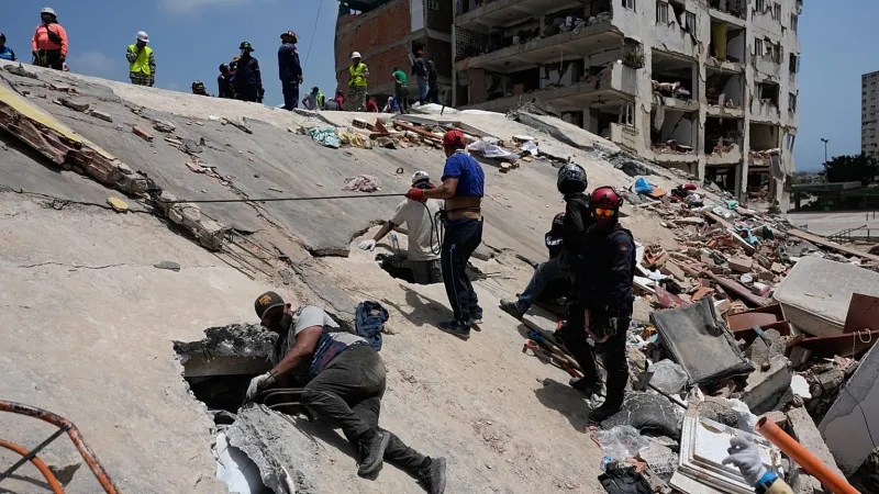 Venezuela Earthquake Death Toll Rises to 1,430 as Search for Survivors Continues