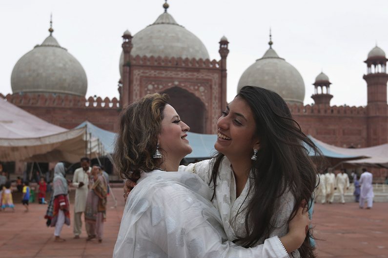 Eid al-Fitr Celebrations in Pakistan: Joyful Festivities of Unity and Enthusiasm