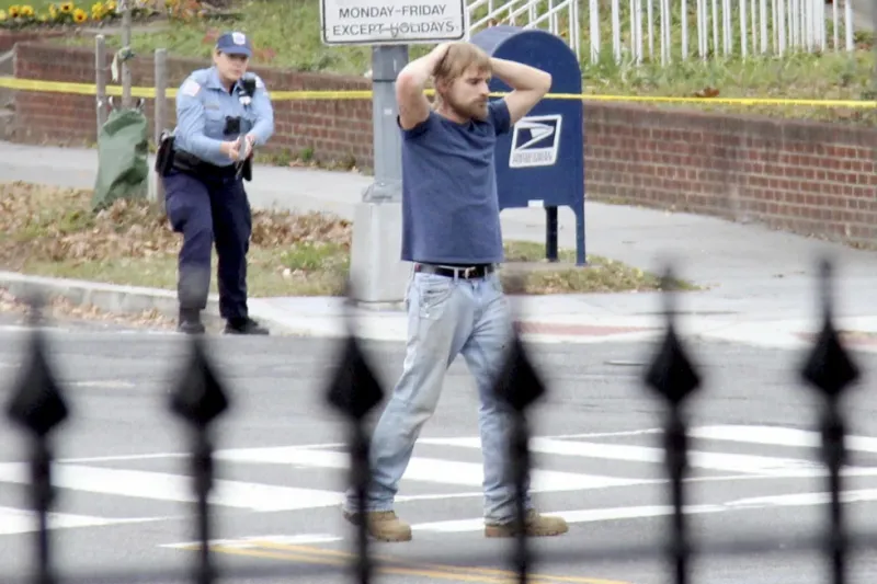 'Pizzagate' Shooter Killed by Police During Traffic Stop in North Carolina