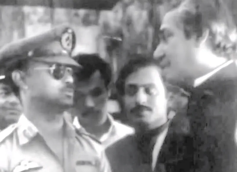 স্বাধীনতার ডাক: বঙ্গবন্ধুর নেতৃত্ব ও জিয়াউর রহমানের রেডিও ঘোষণা—ইতিহাসের দুই গুরুত্বপূর্ণ অধ্যায়