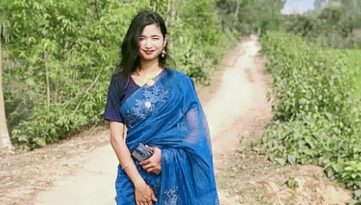 মৃত্যুর মুহূর্তে একা স্ত্রী, খবর শুনেই হাসপাতাল ছেড়ে পালালেন স্বামী