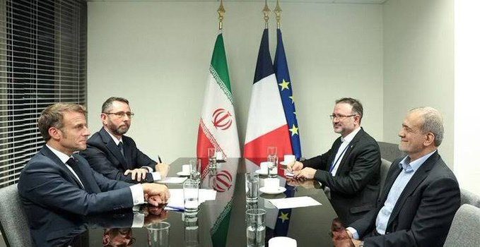 “The Ongoing Israeli Crisis Can Only Be Resolved Through Nuclear Deal Negotiations,” Says French President Macron to Iranian President Pezeshkian