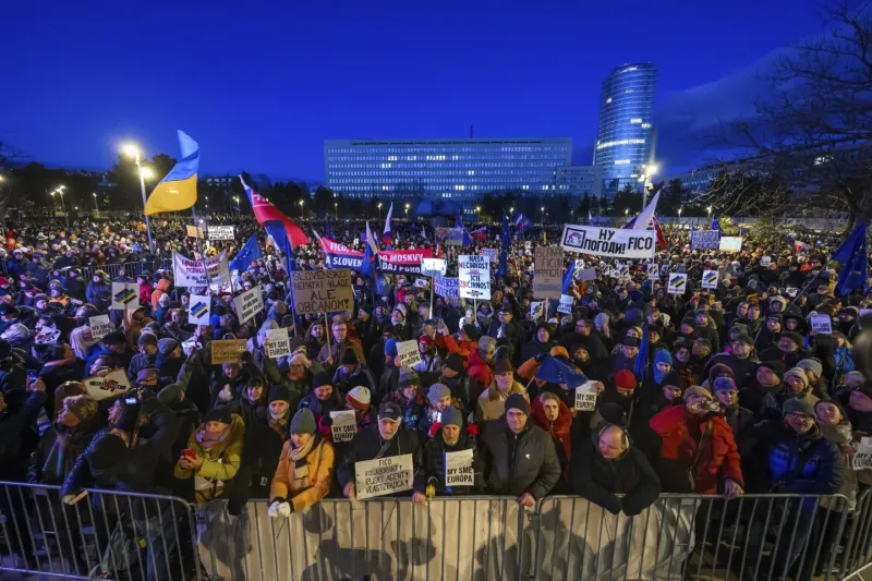 Mass Protests in Slovakia's Capital and Other Cities Against Prime Minister Robert Fico's Pro-Russia Policies