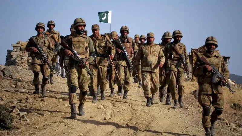 “30 Armed Militants Killed in Pakistani Military Operation on Afghan Border” – Pakistan Army Headquarters