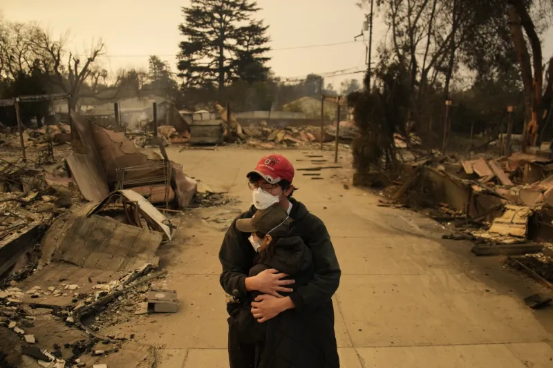 California Wildfire Consumes 16,300 Hectares, Thousands of Homes Reduced to Rubble, 24 Dead