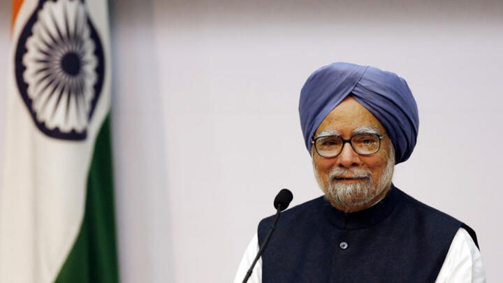 Former Indian Prime Minister Manmohan Singh Hospitalized for Treatment