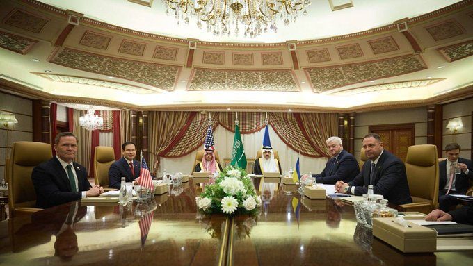 US and Ukrainian Delegations Hold Talks in Saudi Arabia on Peace Agreement with Russia