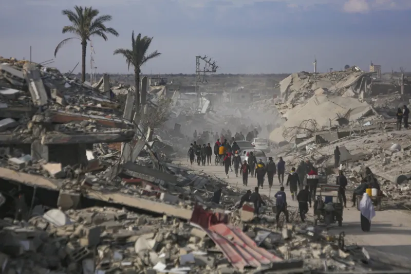 After Ceasefire, Gazans Return to Ruins of Their Homes, Dreams Shattered