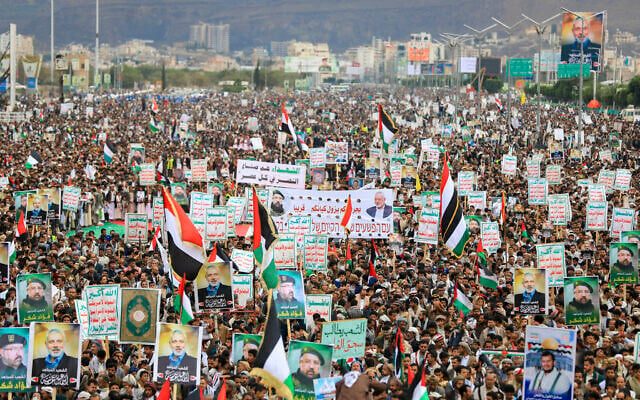 Mass Protest Held in Yemen’s Sanaa Against Ongoing Israeli Airstrikes and Military Operations in Gaza