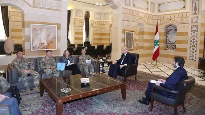 Lebanese Prime Minister Najib Mikati meets with US General Jasper Jeffers Lebanese Prime Minister Najib Mikati