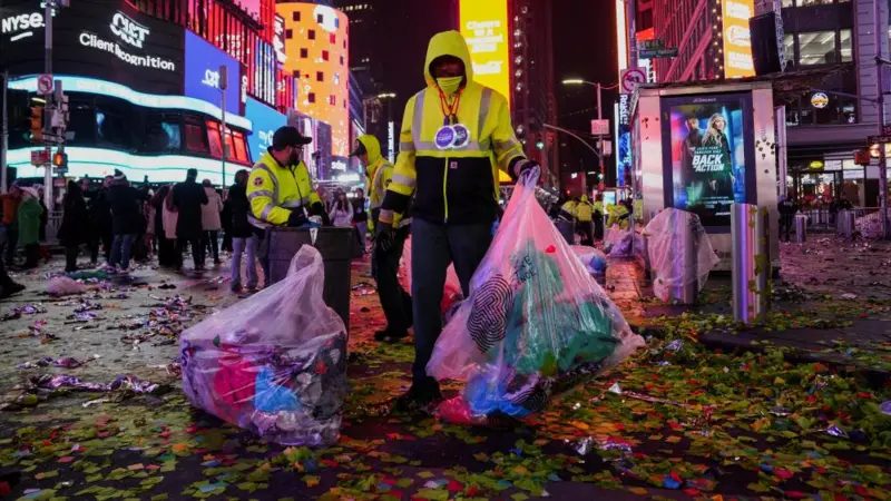 200 Workers Undertake Cleanup Operation After New Year’s Celebration at New York’s Times Square