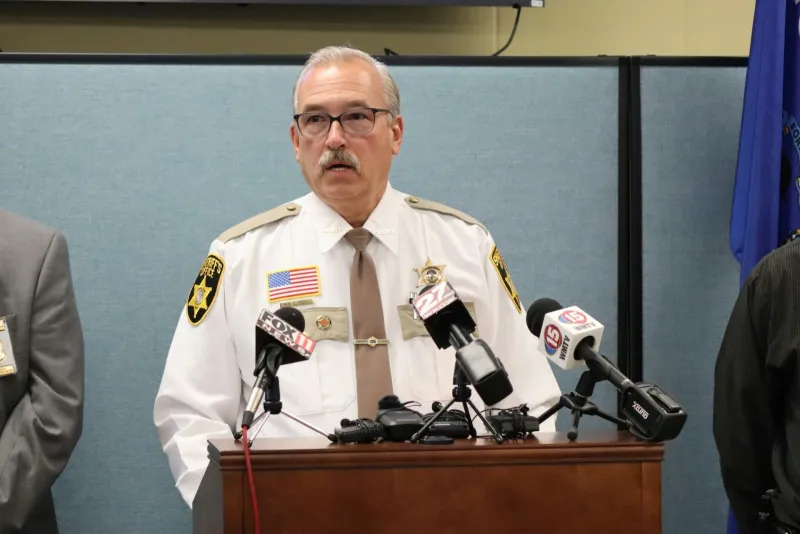 Wisconsin Kayaker Who Faked His Death Returns Voluntarily to the U.S.