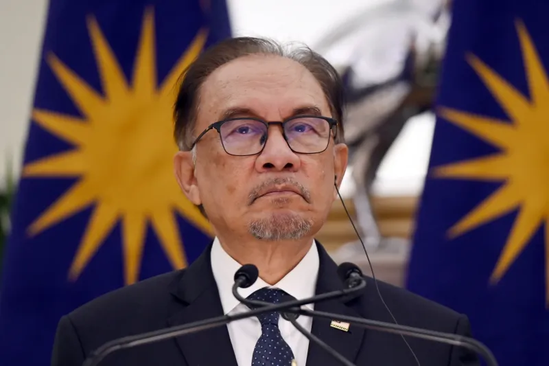 Thousands Protest in Kuala Lumpur Demanding Malaysian PM Anwar Ibrahim’s Resignation