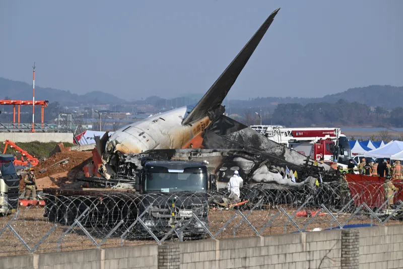 The Deadliest Aviation Disaster in South Korean History: Investigation into Landing Gear Failure and Runway Obstruction