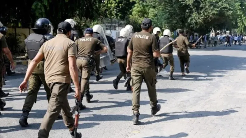 Gunmen Kill 7 Punjabi Passengers in Balochistan, Pakistan: Security Situation Escalates