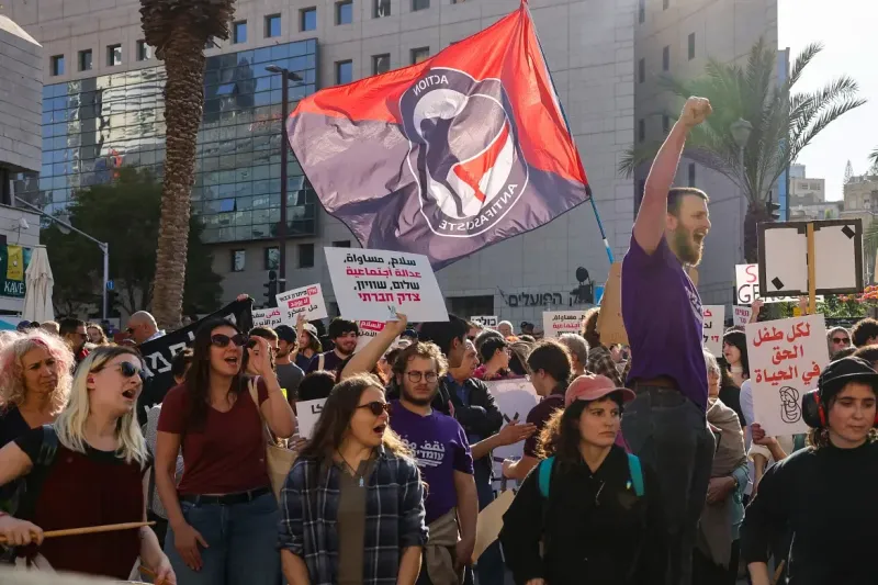 In Gaza, why do Israeli thinkers consider all this talk about stopping the war?
