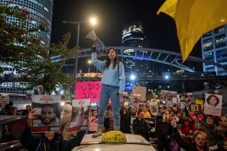 Thousands Protest Against Prime Minister Netanyahu’s Government in Israe
