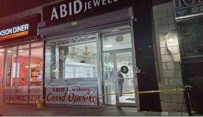 Armed Robbery at Pakistani-Owned Jewelry Store in Jackson Heights