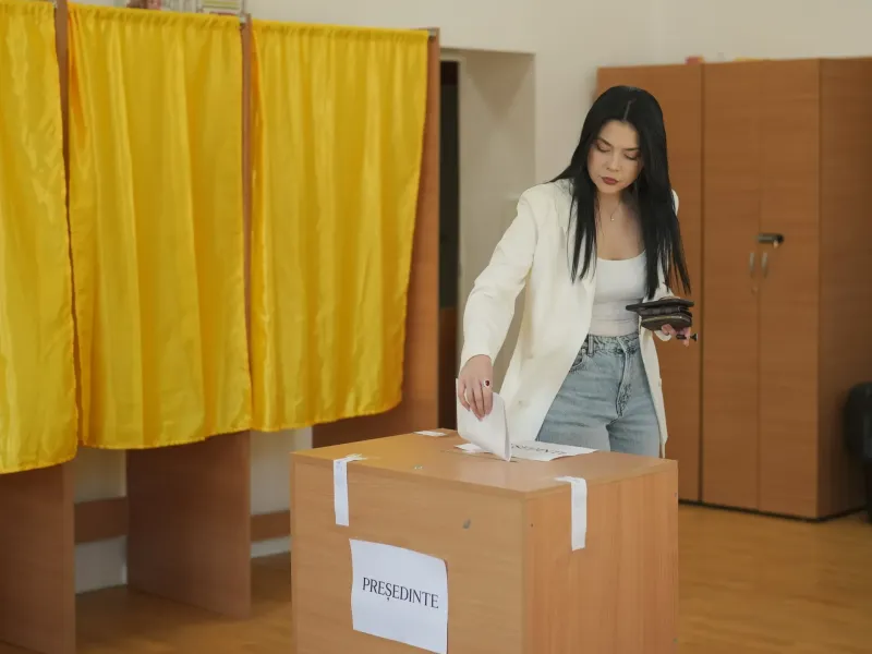 Romania’s Presidential Election Restarts Sunday After Vote Was Annulled Over Alleged Russian Interference