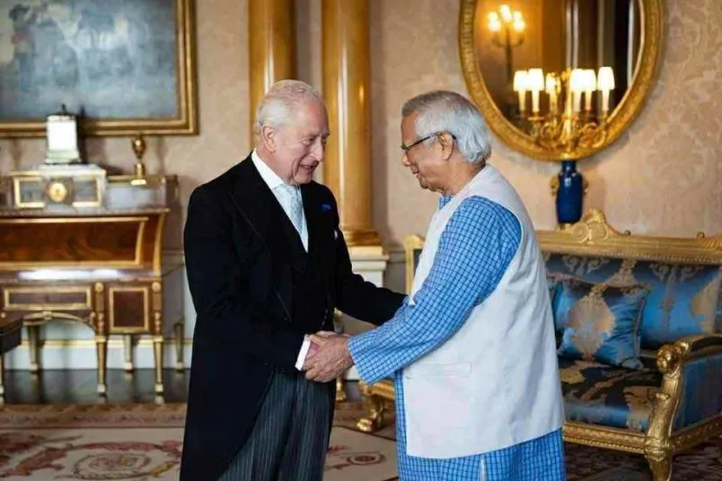 Chief Adviser Dr.Yunus Informs British King Charles of Bangladesh’s Reform Initiatives