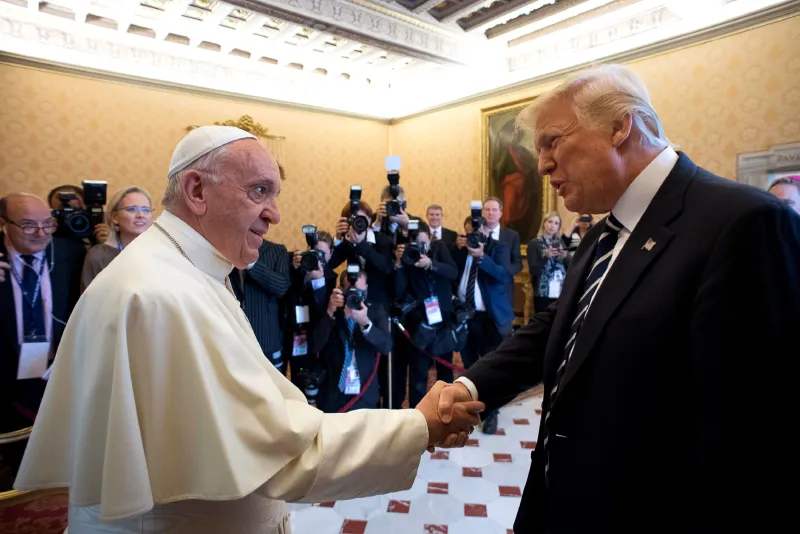 "Alongside Border Security, Stand by Immigrants' Humanitarian Rights, Pope Francis Tells President Trump"
