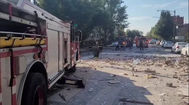 Bomb Threat Forces Evacuation at Chicago Hotel Housing Texas Democrats