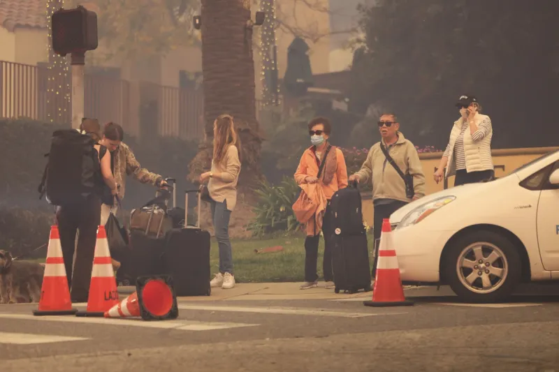 Devastating Wildfire in Los Angeles: 80,000 Residents Sheltered, 2 Bodies Recovered