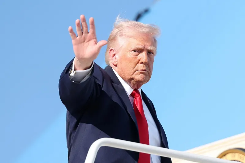 Trump vows to destroy Iranian warships that get near U.S. blockade