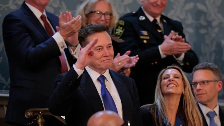 Social Media Platform X (formerly Twitter) Facing a "Massive Cyberattack" – Billionaire Elon Musk