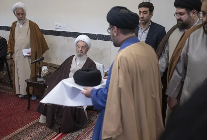 Iranian Religious Leader Issues Fatwa Hinting at Death Sentence for President Donald Trump and Prime Minister Netanyahu