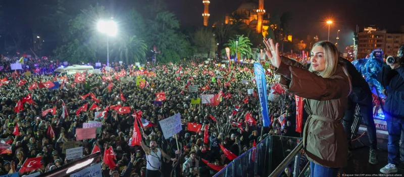 France expresses concern over İmamoğlu's arrest; protests erupt across Turkey; wife Dilek Kaya İmamoğlu joins Istanbul demonstration