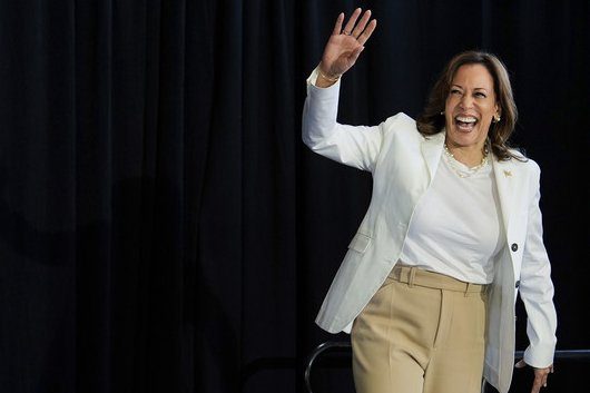 Kamala Harris: The Democrats' ‘Silent Star’ — Headed for California or a Return to the White House?