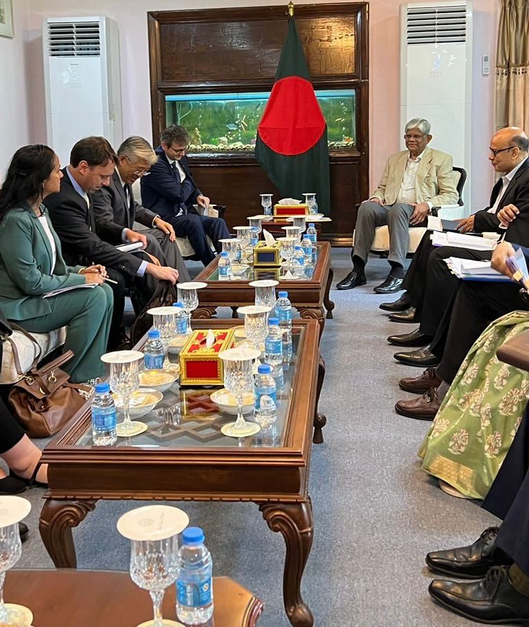 U.S. Delegation Discusses Financial Reforms and Return of Laundered Money with Bangladesh Officials