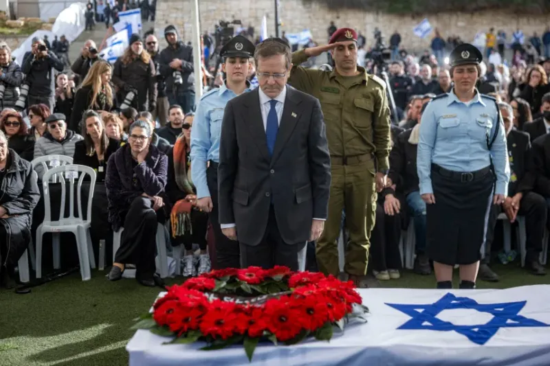 Herzog’s visit divides Australia — mourning victims, protesting Gaza.