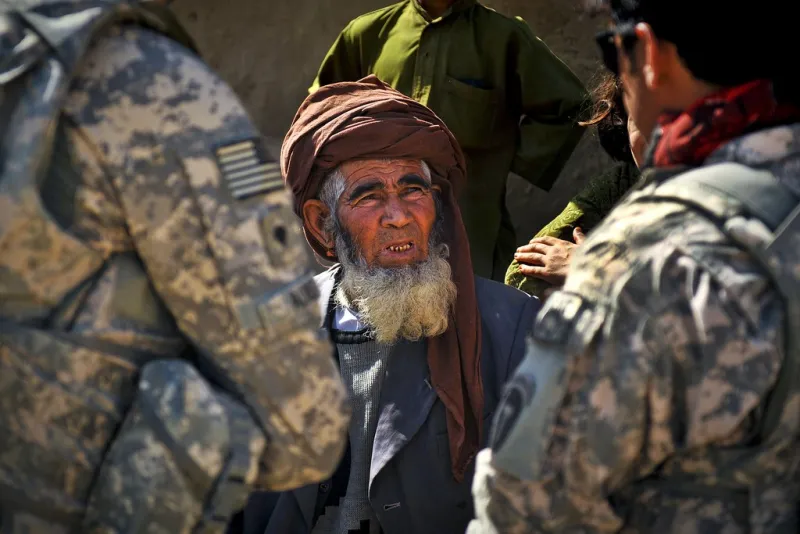 Military pressure and diplomacy move side by side
