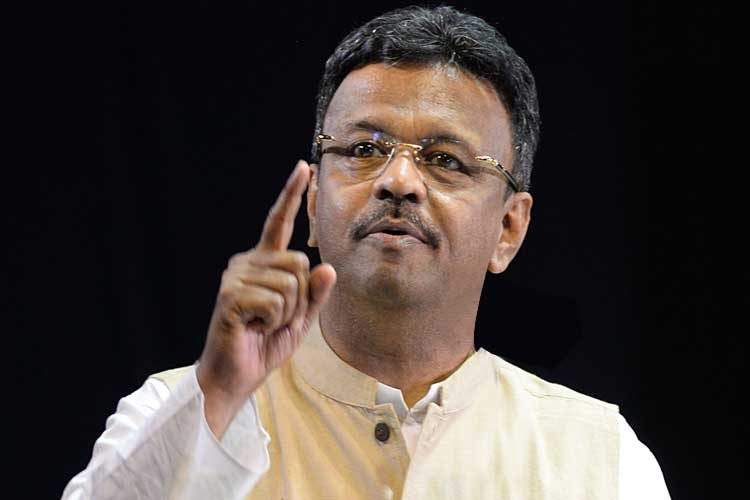 Controversial Remarks on Muslim Population Spark Political Debate in India Firhad Hakim,Kolkata Mayor