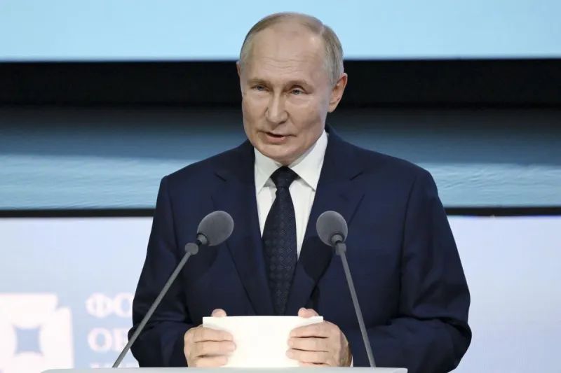 Russia Updates Nuclear Policy: Threatens Full Retaliation Against Aggressor Alliances