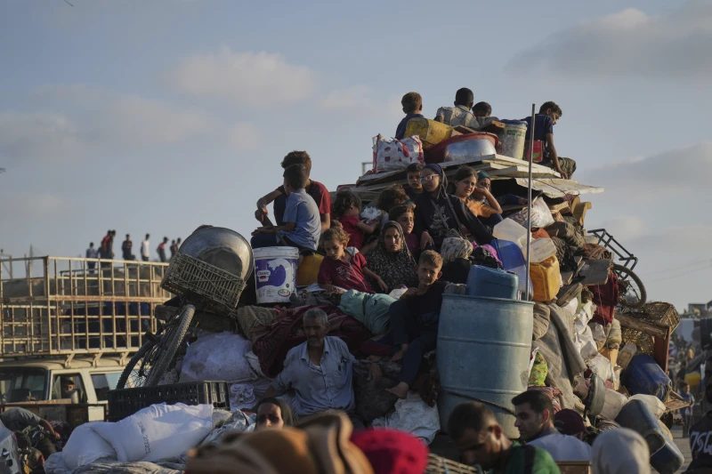 Israel Launches Intensified Strikes on Gaza City as U.S. Diplomatic Push Continues